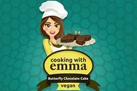 Играть в Кулинария с Эммой: Веганский шоколадный торт с бабочкой сейчас -  Скриншот игры :xxx - :yyy